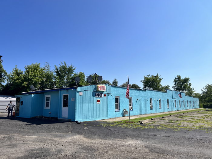 Hillcrest Motel and Restaurant - July 10 2022 Photo